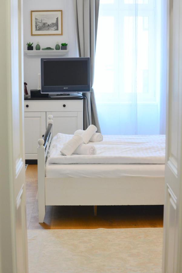 Apartment Vintage With Balcony And Parking I Wien