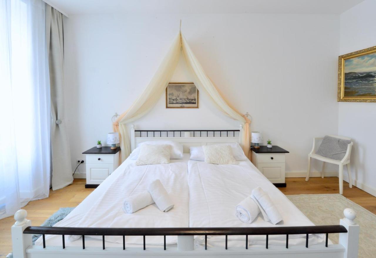 Apartment Vintage With Balcony And Parking I Wien
